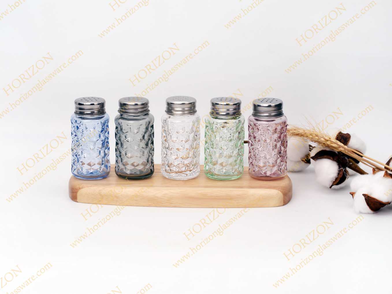 Salt & pepper HX11228405